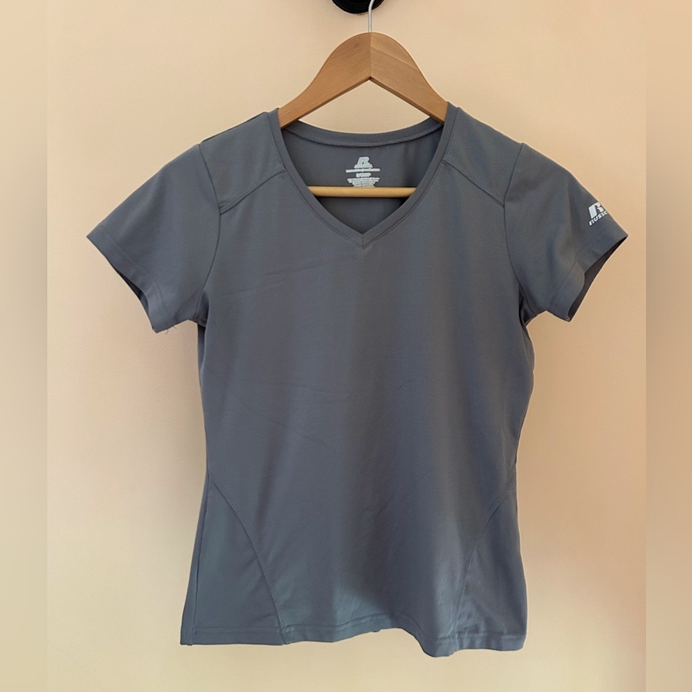 Russell Athletic Active Gray V-Neck Tee | Women Size Small